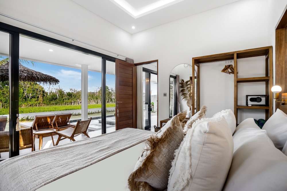 Villa Grateful by Alfred in Bali - Stunning 2BR Dream Villa With Ricefield View