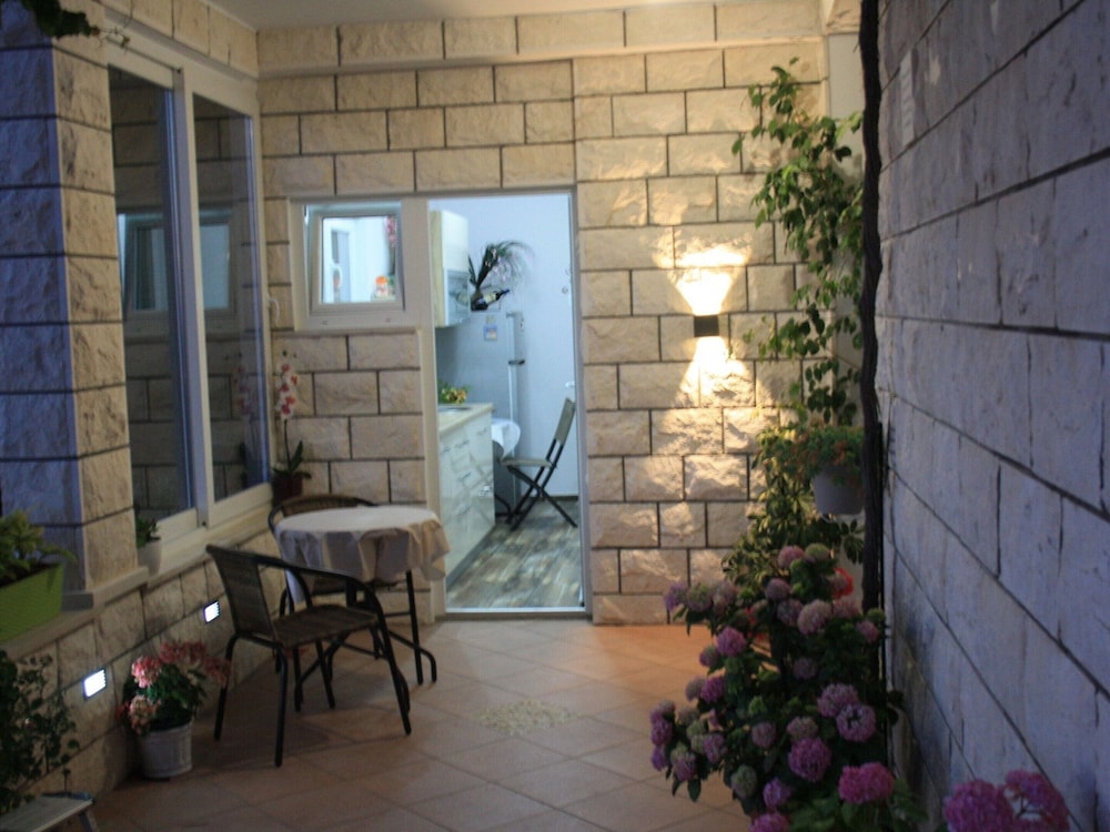 Rooms Rita - Double Room With Private Bathroom — Dubrovnik
