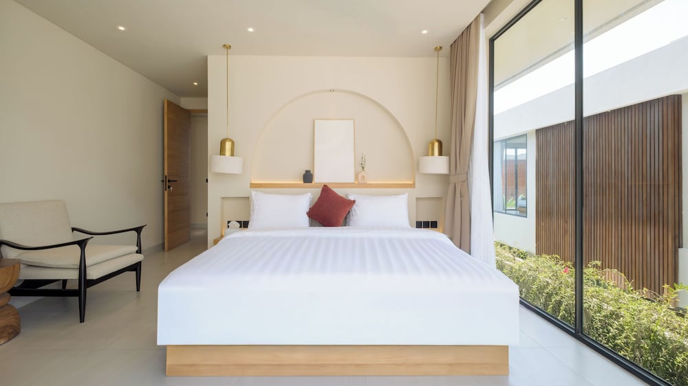 Loona Palm Villas Seseh