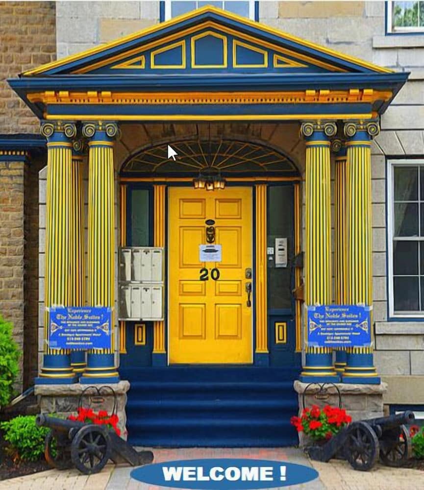 Brockville Vacations - The Noble Suites - Property Image 28