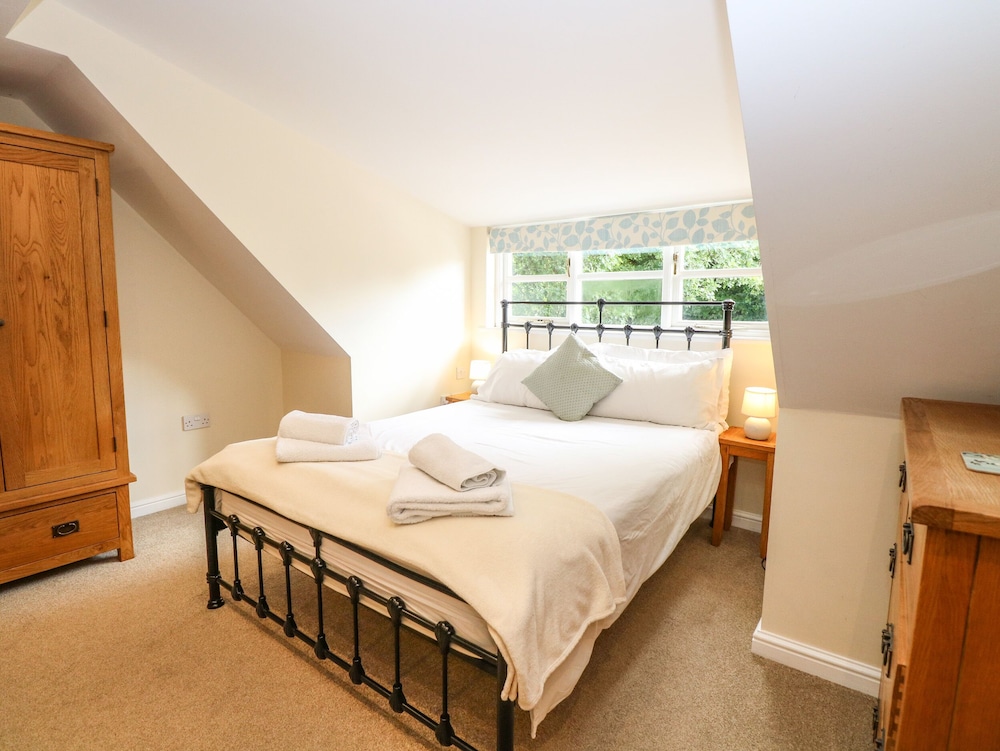 Oak Tree Lodge