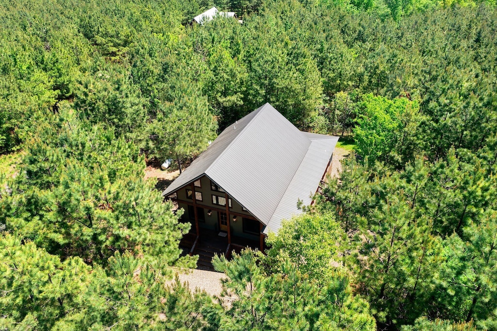 Quiet/private Cabin - Couples/family - Ideal Location