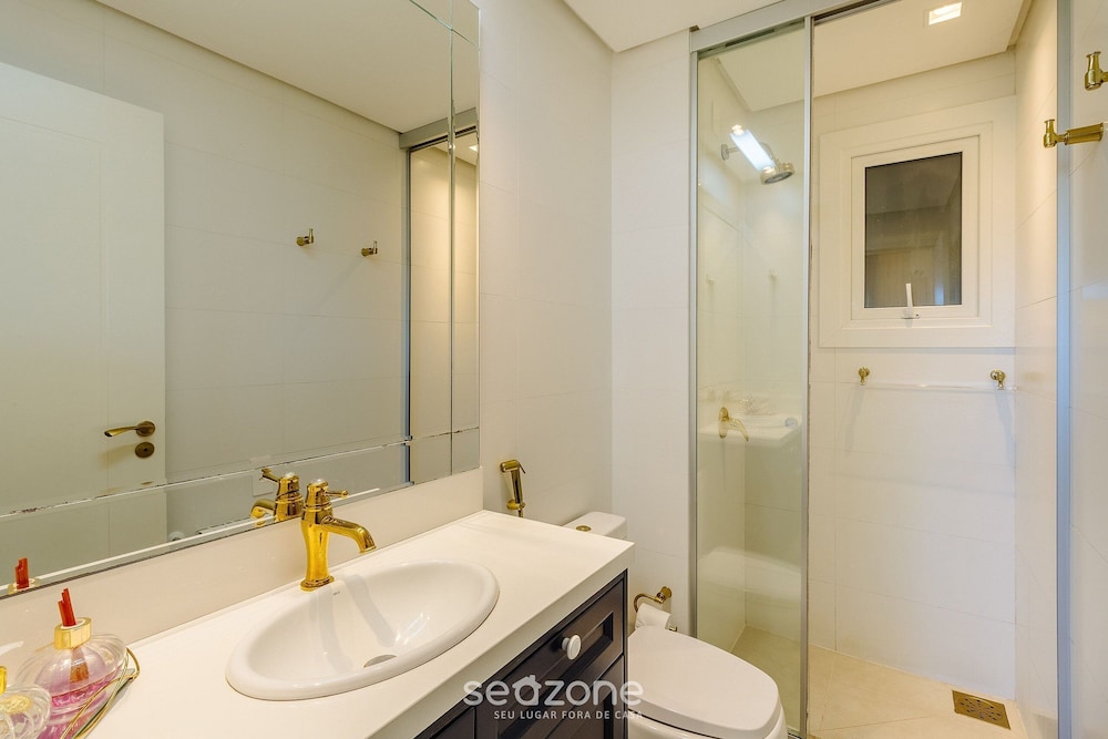 Beautiful Apt. in the Center of Gramado-rs Lar0406