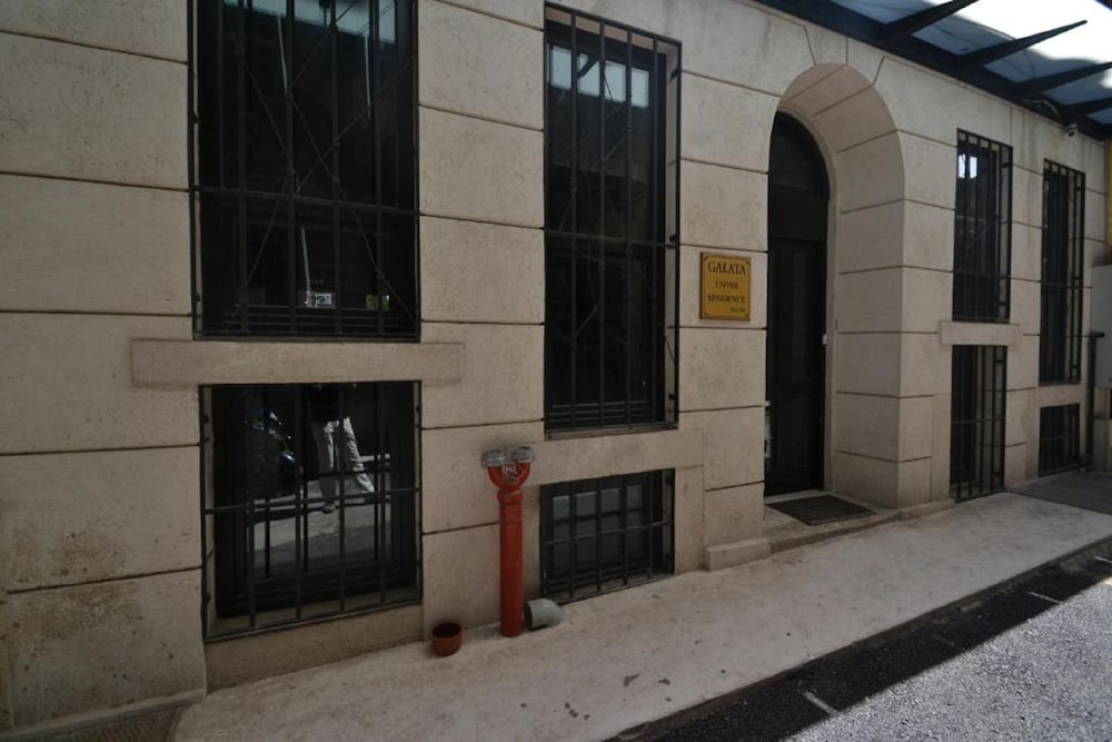 Unver Galata Apart - Image 21