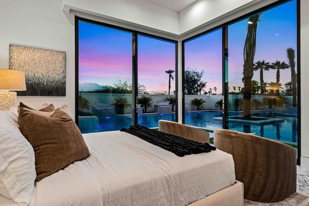 Sleeps 28 2 Luxe Villas w/ Pickleball Court Bravo Villas Dorada by Avantstay