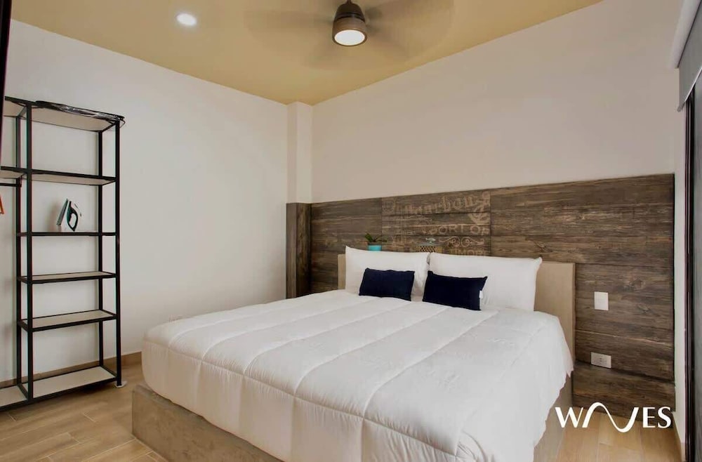 Great Located Spacious 2 BR Apartment With Amazing Terrace by Waves Management