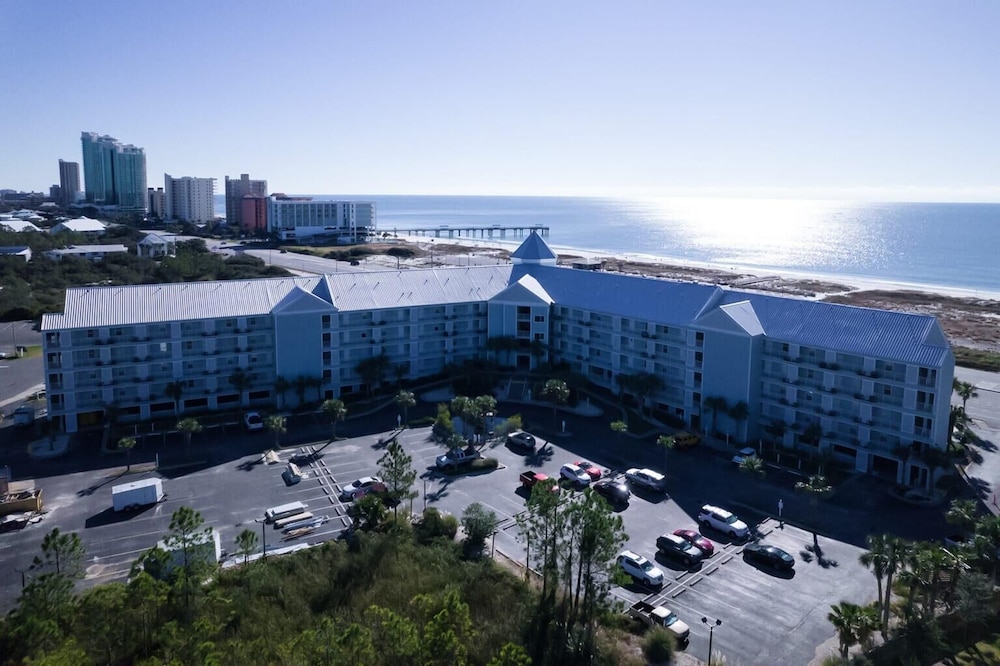 Grand Caribbean 312 view 2