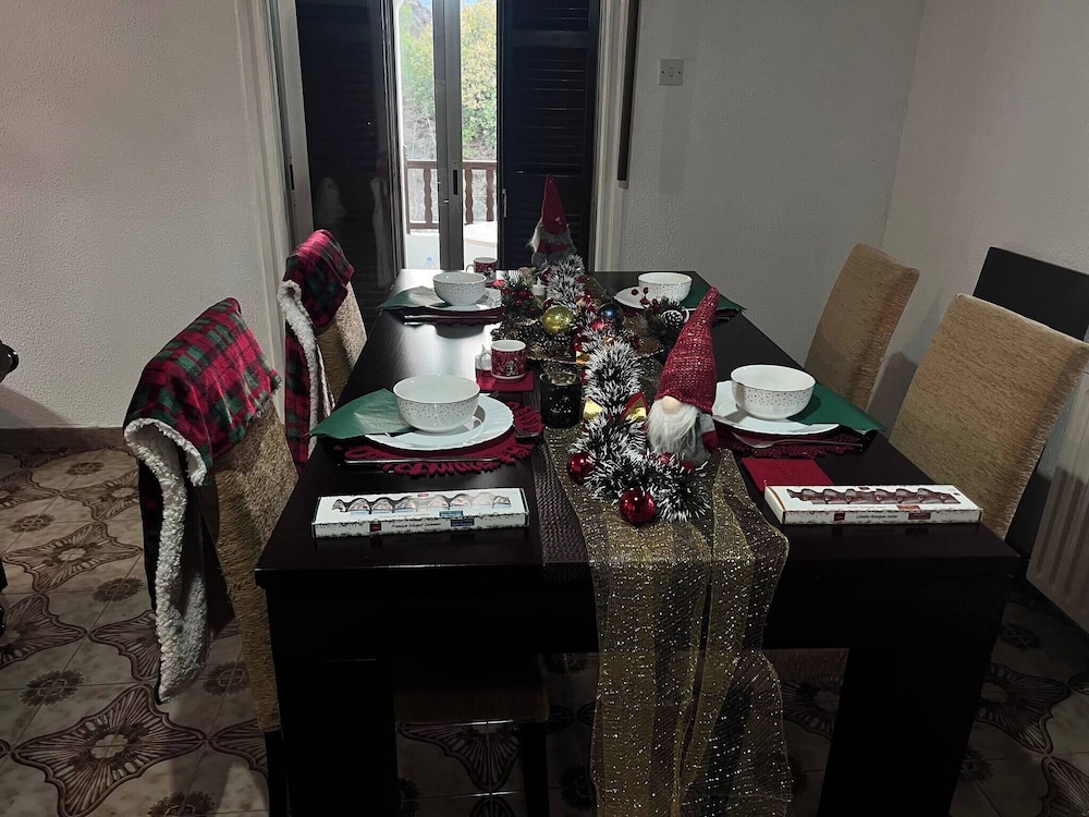 Mountain Retreat in Kakopetria, Cyprus - Perfect for Families