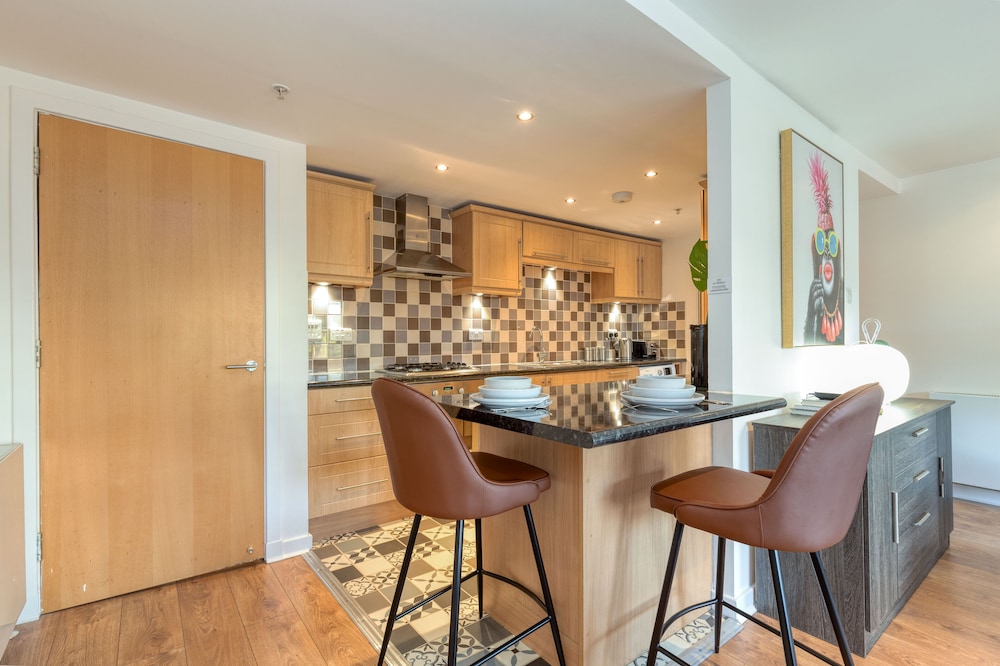 Executive 7 Apartments