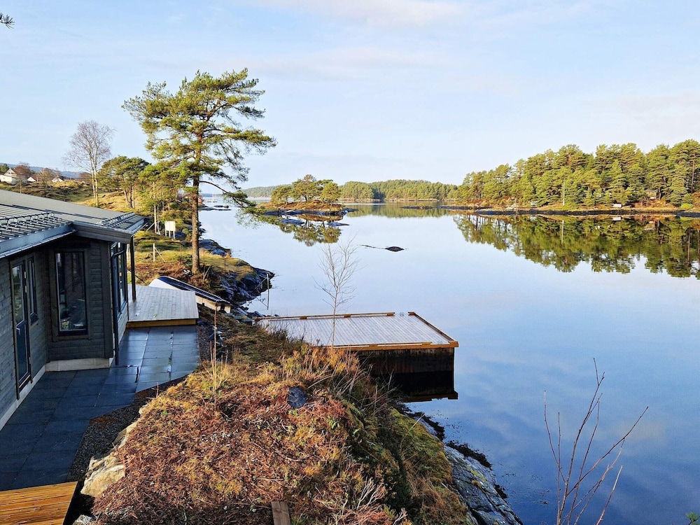 6 Person Holiday Home in Lindas view 3