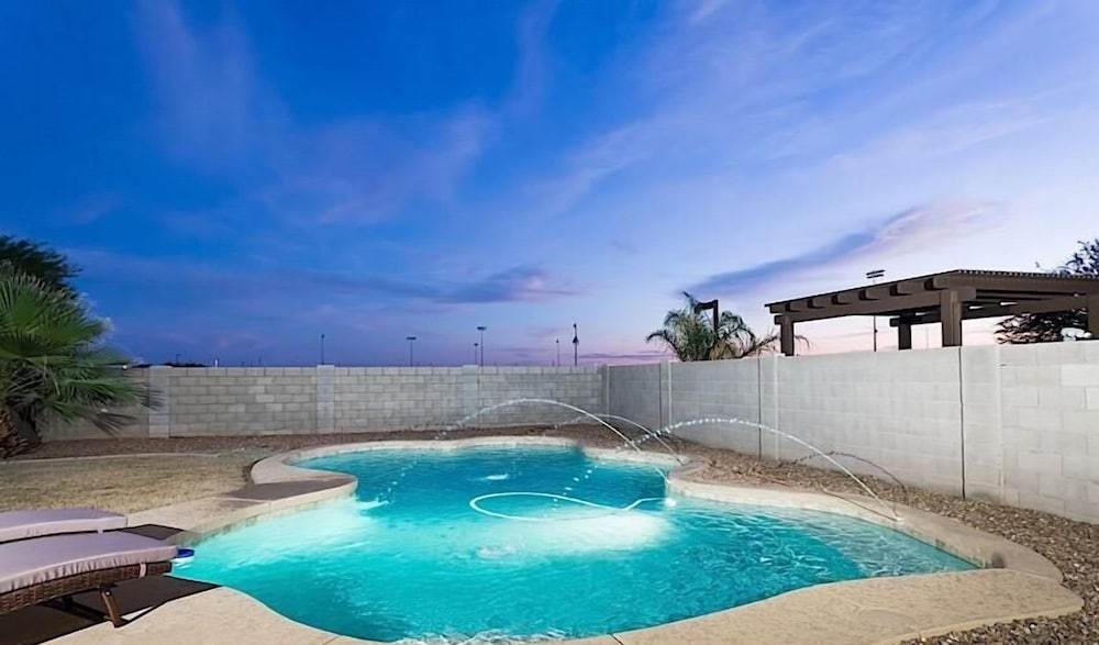 Sail Away By Signature Vacation Rentals - Property Image 5