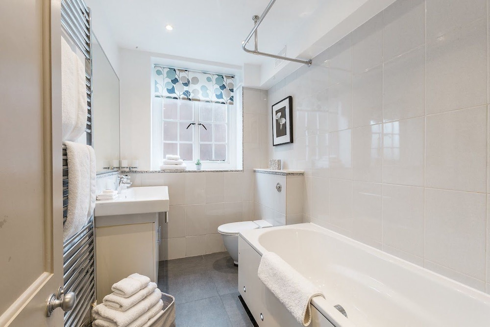 Luxury 2 Bed Chelsea Knightsbridge Horizon