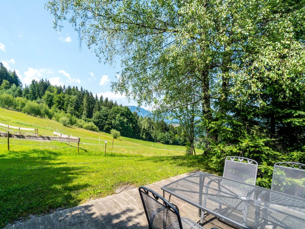 Spacious Chalet near Ski Slopes in Worgl view 5