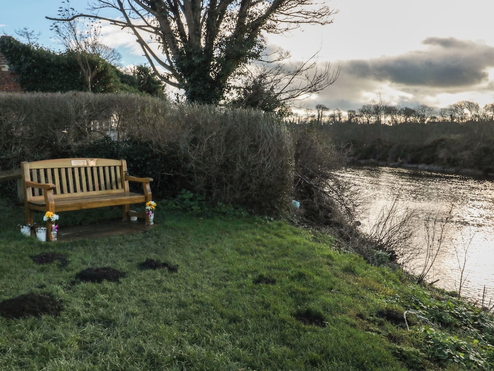 Riverside Cottage