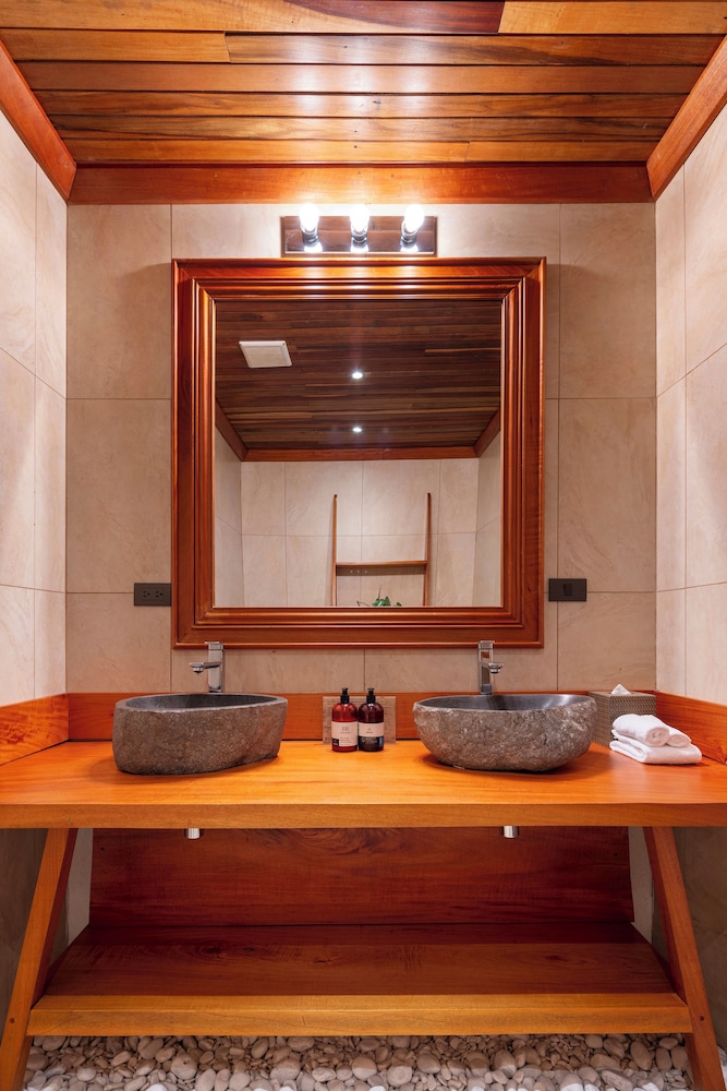 Monteverde Cloud Forest Vacations - Hotel Belmar - Property Image 1