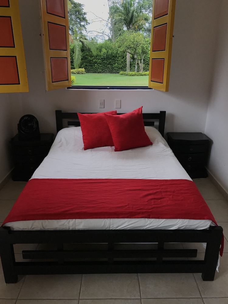 Finca Hotel La Rivera