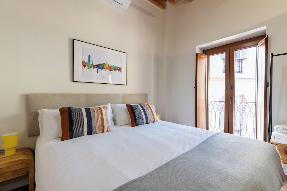 One&Lux Casa Barrabas