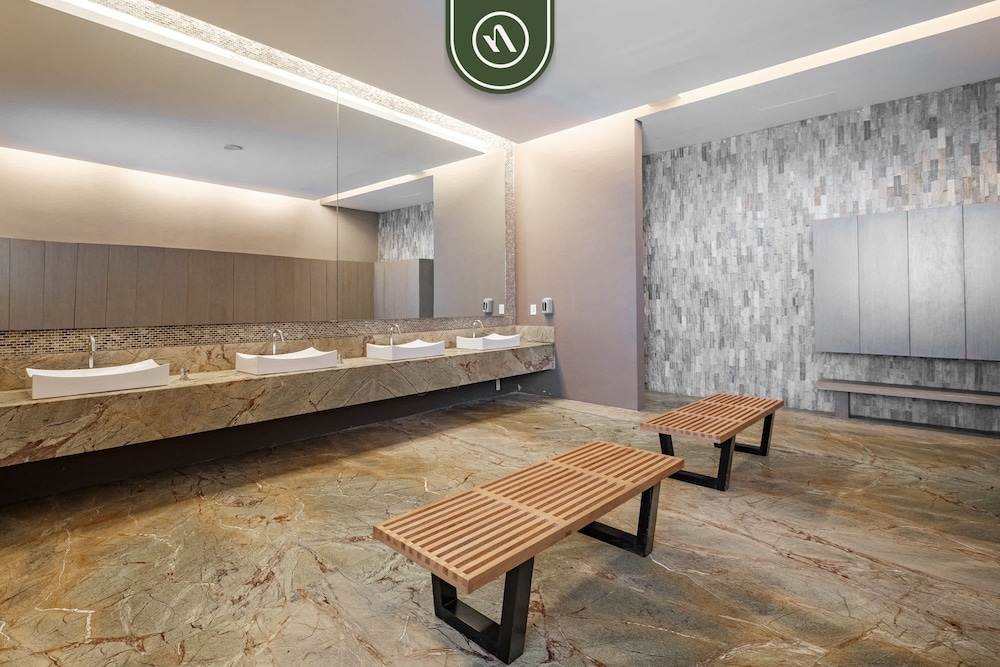 Emerald T3 I8 La Isla Residences