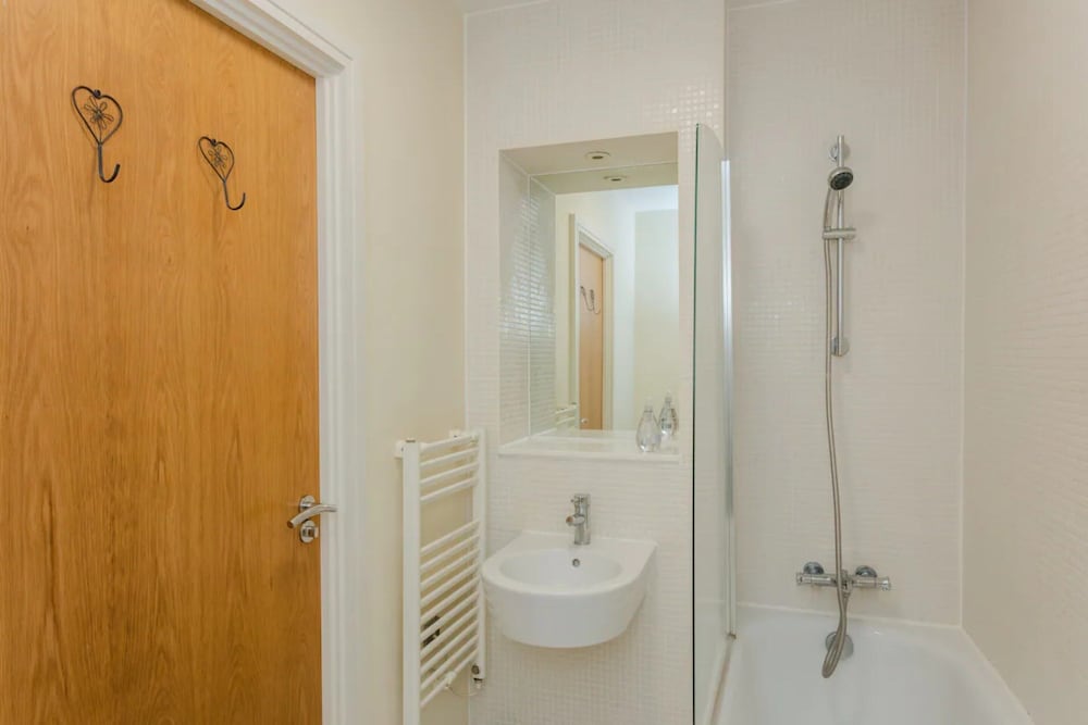 Vivid Apartment in Central London