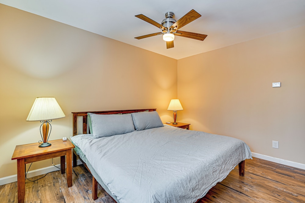 Ski, Hike & Golf: Pet-friendly Windham Retreat