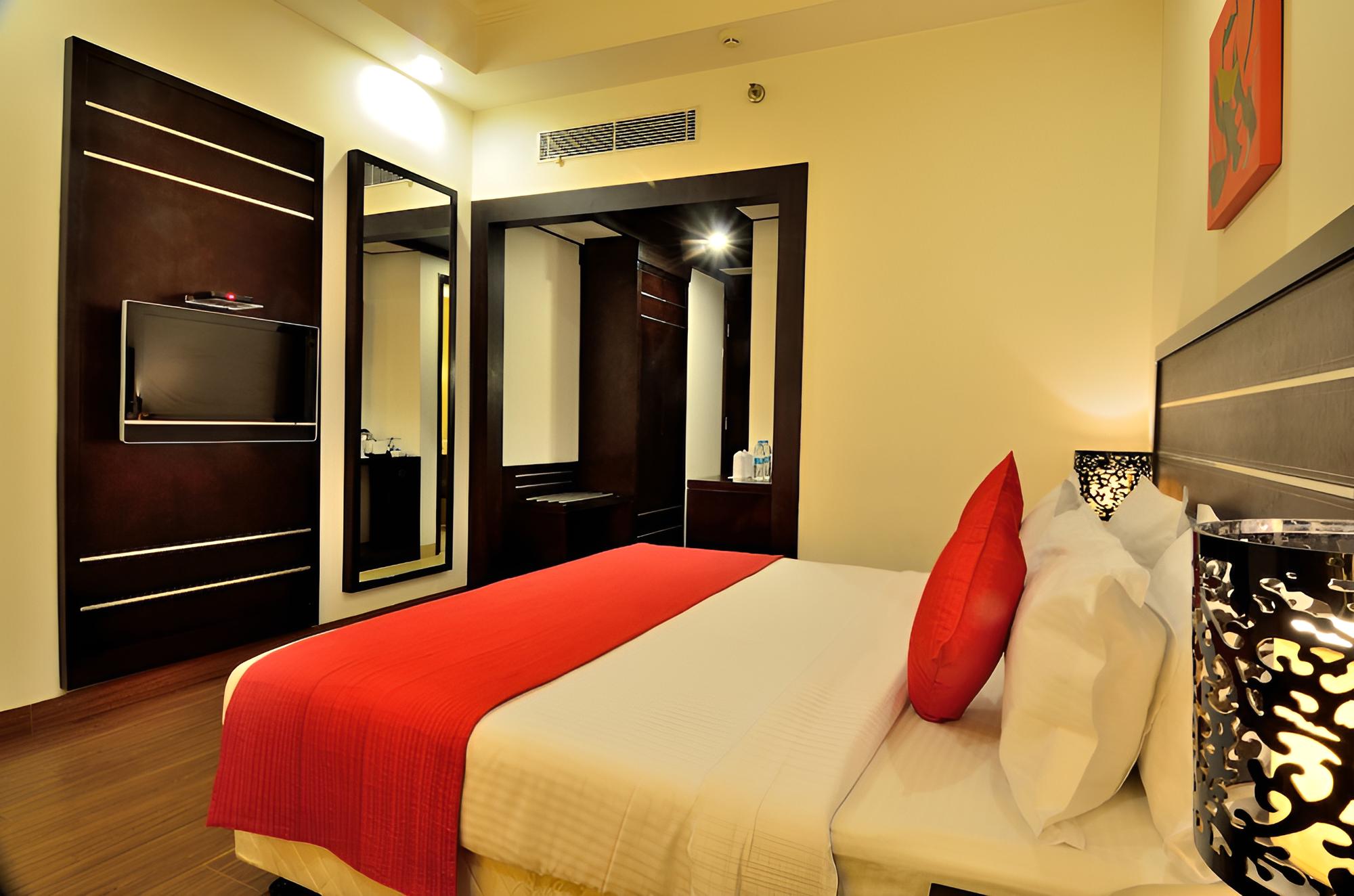 Lakshya's Hotel