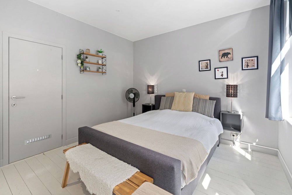 Gentpoort City Suites