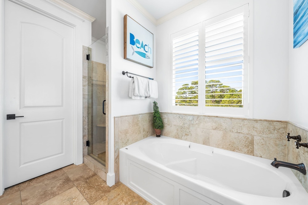 Modern Stay Near 30A w Pool Balcony Golf Cart Rental 30A Sunset Cove