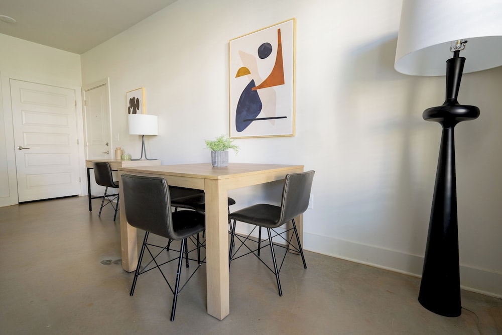 Landing Furnished Apartments - Northwest Charlotte