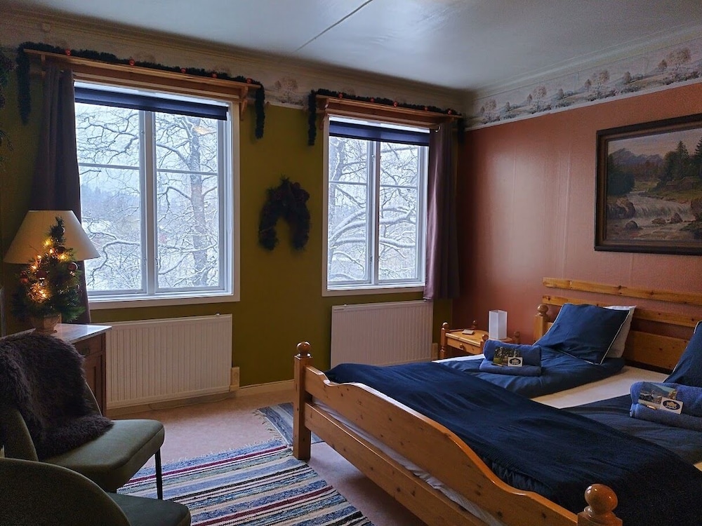 Photo 8
