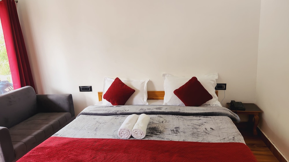 Yamunotri Heli Resort