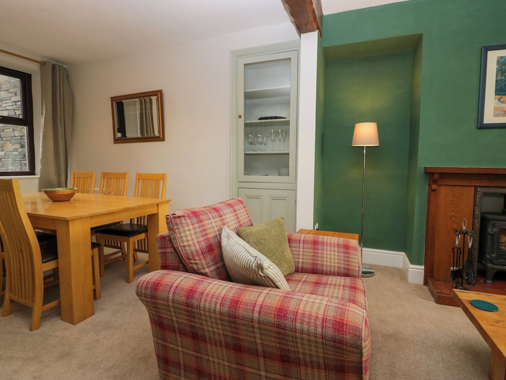 Westbourne Cottage