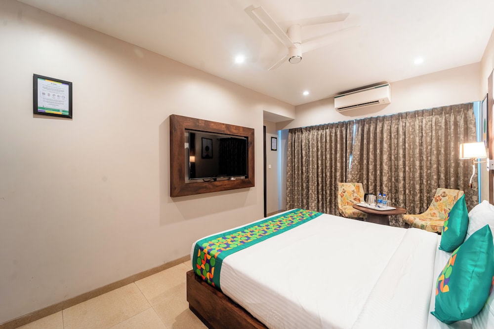 Treebo Premium Nova Candolim with Pool and spa