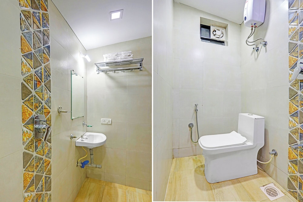 Fabhotel 22 Squares Living Spaces