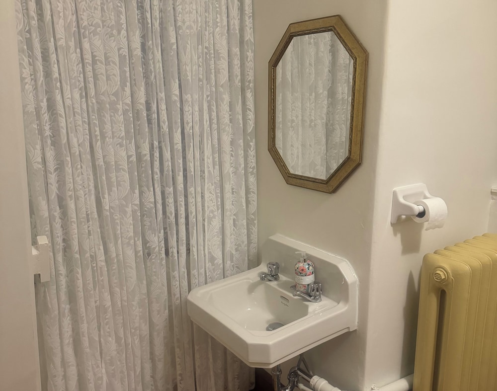 Royal Hotel Sydney