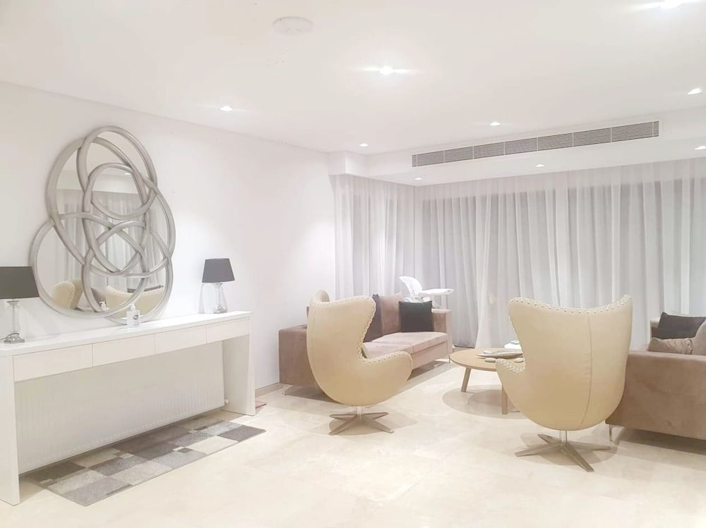 Luxury 6 Bedroom Villa With Privet Pool in Paphos view 2