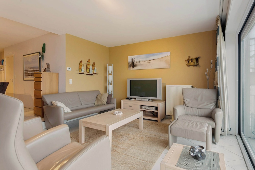 Apartment in Blankenberge Near the Pier