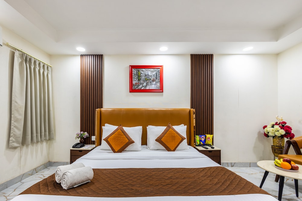 Hotel Palazzo Inn Mansarovar Garden