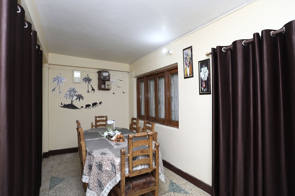 OYO 12437 Home Valley View 2BHK Villa Gun Hill