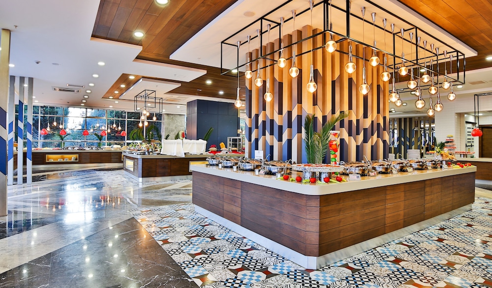 Saturn Palace Resort - All Inclusive