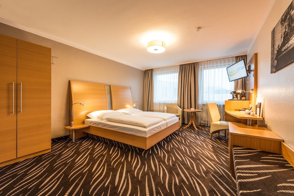 Hamburg Vacations - Heikotel Hotel Windsor - Property Image 59