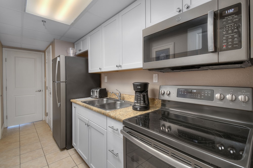 Units at Caravelle Resort by Elliott Beach Rentals