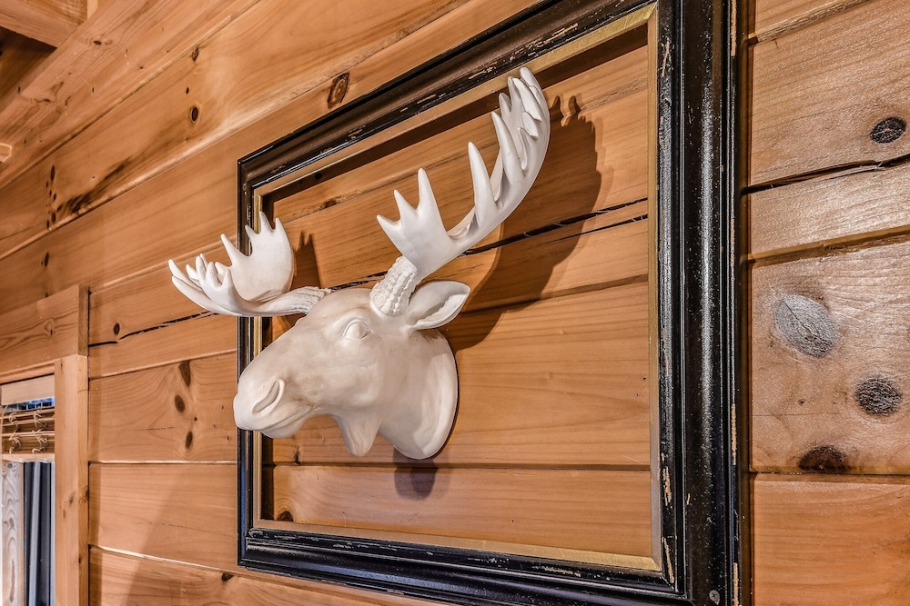 The Smoky Pines 2 Bedroom Cabin