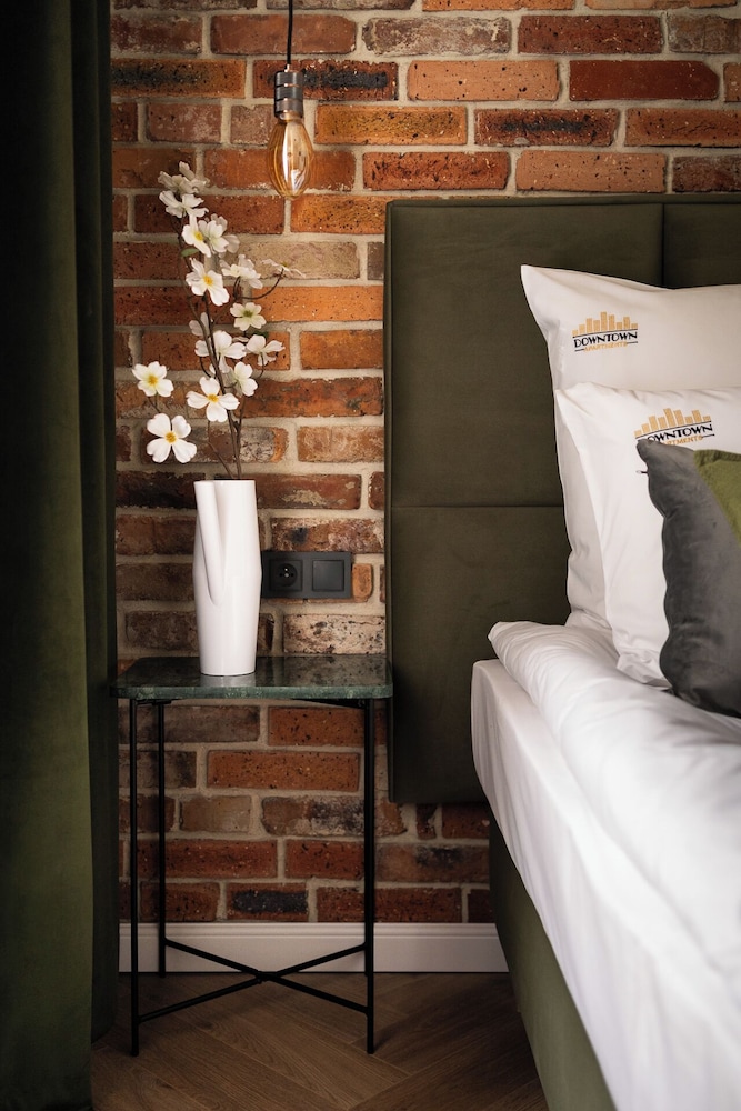 OLD TOWN Charm & Chic by Downtown Apartments