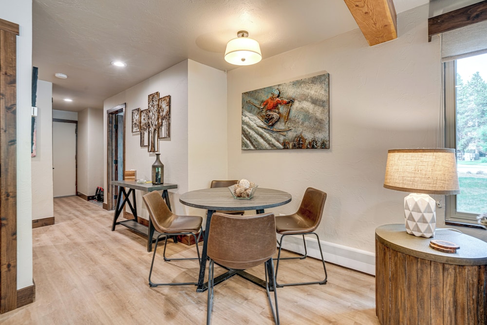 Walk to Slopes & Main St: Cozy Breckenridge Condo!