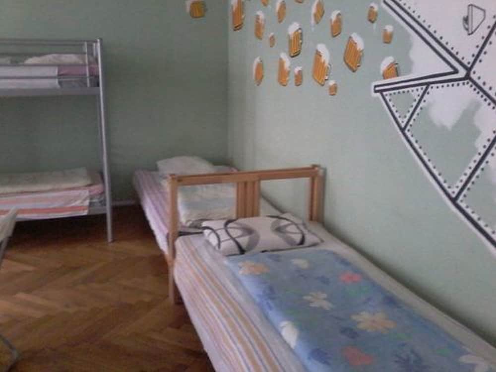 Photo 9