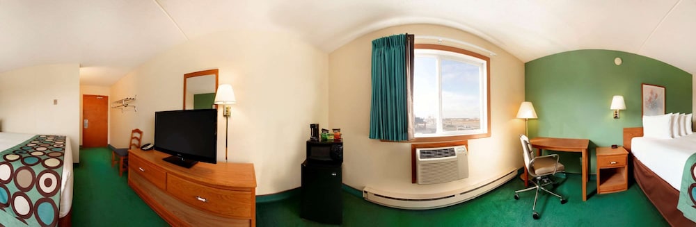 Super 8 by Wyndham West Fargo Main Ave ND, photo 6