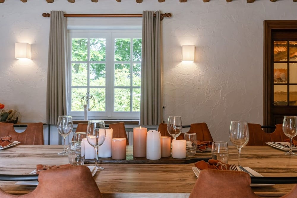 Authentic Villa Amore Located Near Bruges