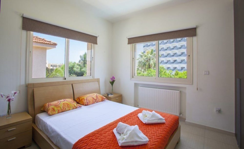 Beautiful Villa With Private Pool, Protaras Villa 1028 view 3