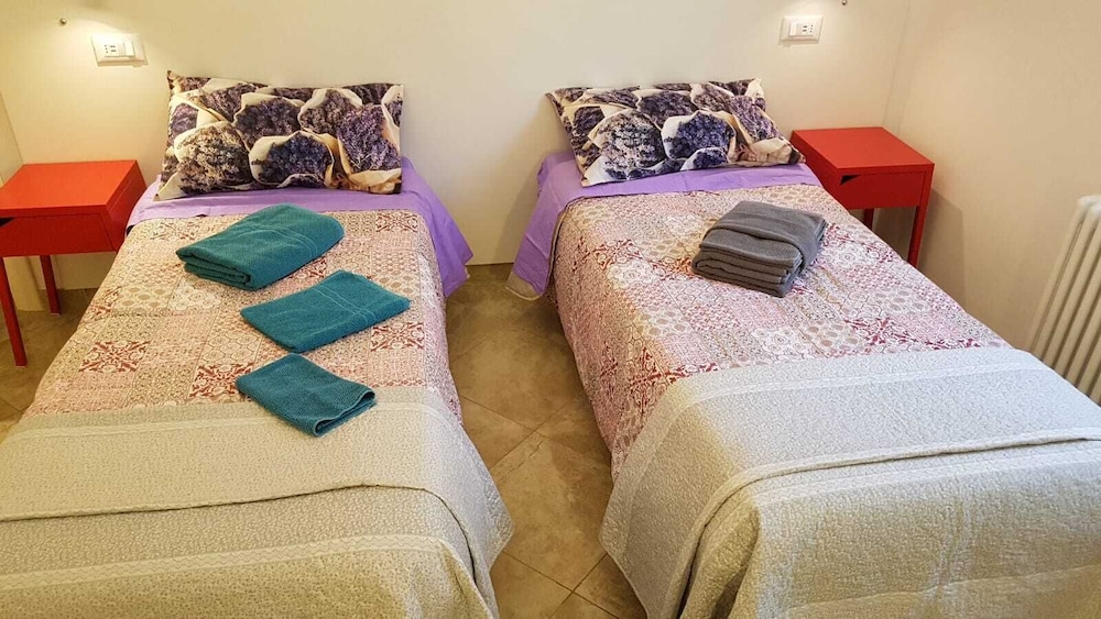 B&B Corticella 24 view 4