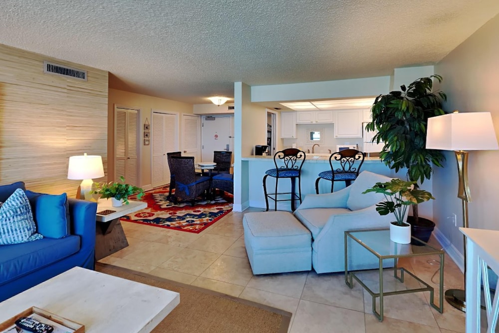 Sabine Yacht & Racquet by Southern Vacation Rentals, photo 53